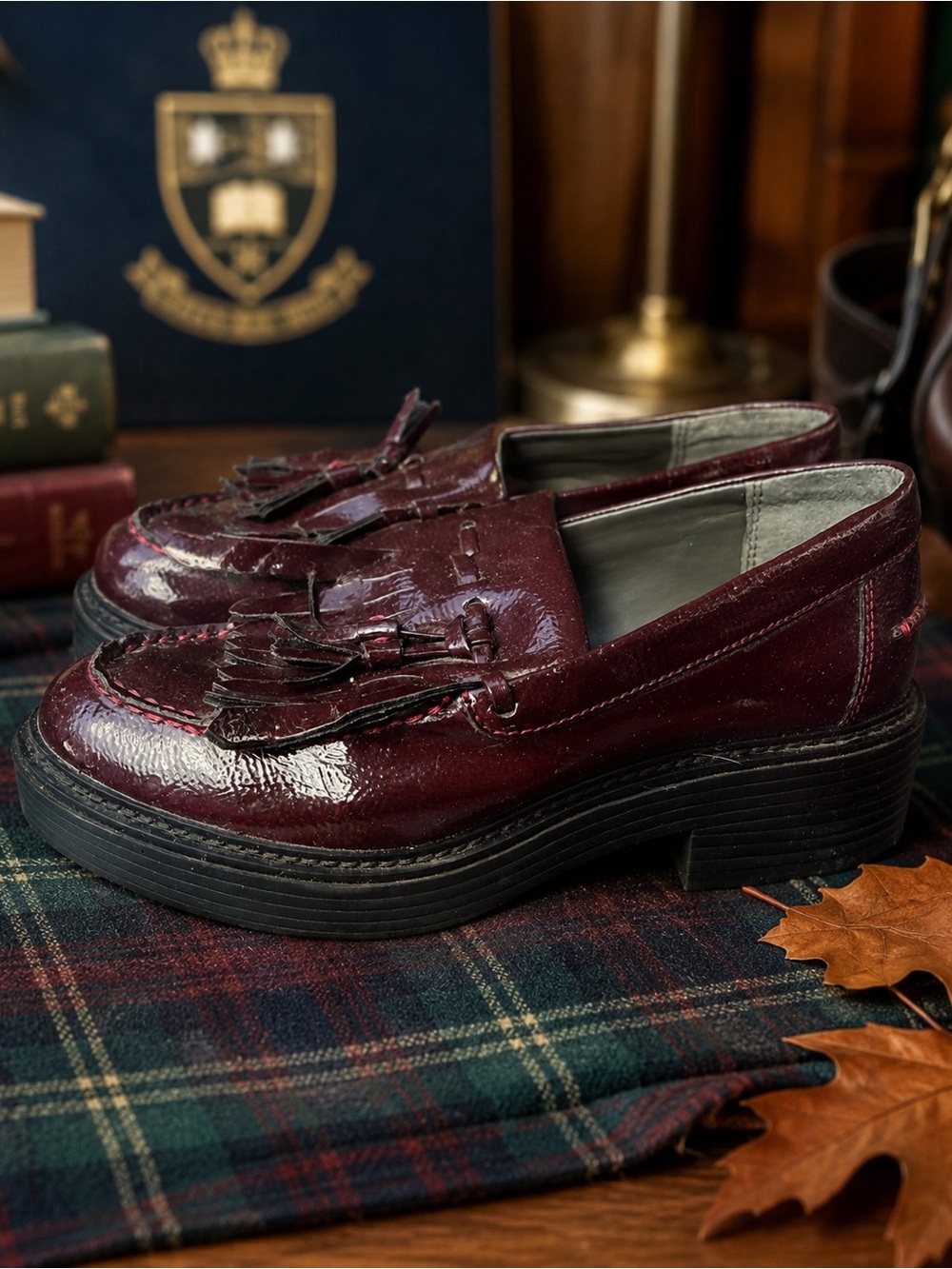 Franco Sarto Tassel Loafer Platform Shoes - Burgundy Patent EUC SZ 8 - Picture 3 of 6